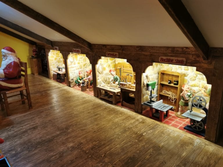 Casa Santa's Toy Factory