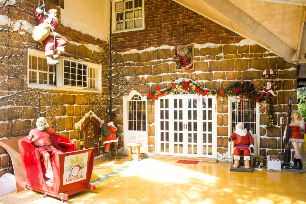 The Casa Santa gingerbread house